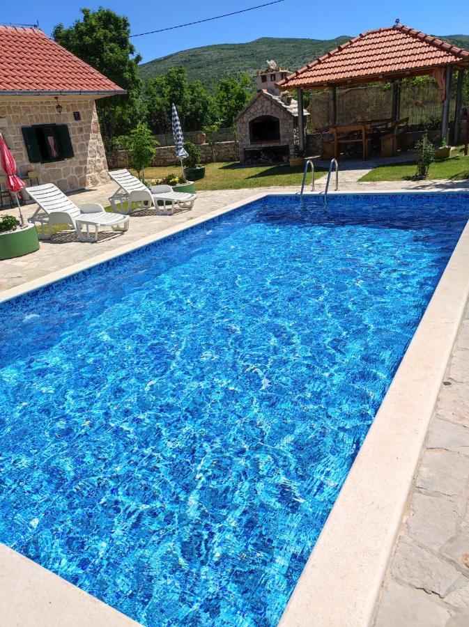 Nikini Dvori Βίλα Gradac  Εξωτερικό φωτογραφία